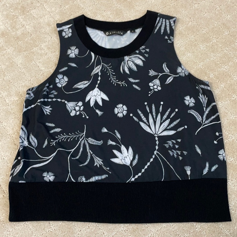 Beautiful Athleta Tank (black & white print)